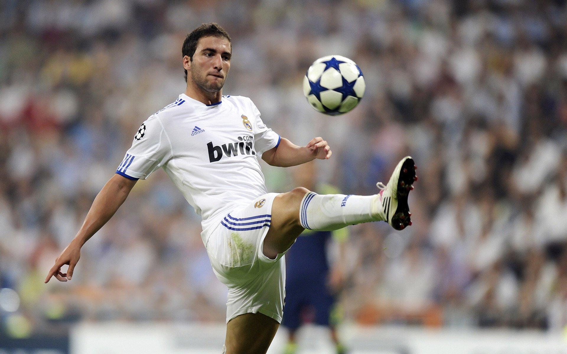 法媒：登贝莱预计可以出战拜仁但可能担任替补，登贝莱 集锦